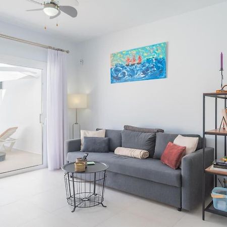 Casa Lolalo - Modern Villa With Pool, 15Min Walk To Marina Rubicon Плая Бланка Екстериор снимка