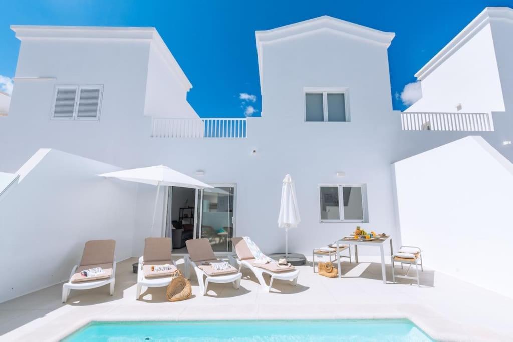 Casa Lolalo - Modern Villa With Pool, 15Min Walk To Marina Rubicon Плая Бланка Екстериор снимка