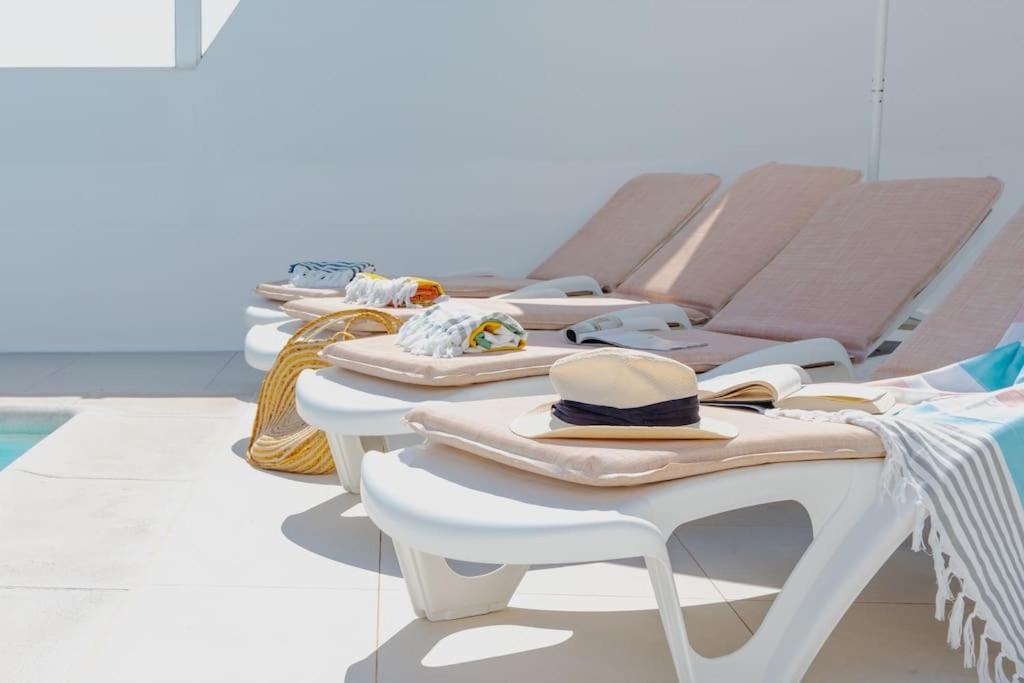 Casa Lolalo - Modern Villa With Pool, 15Min Walk To Marina Rubicon Плая Бланка Екстериор снимка