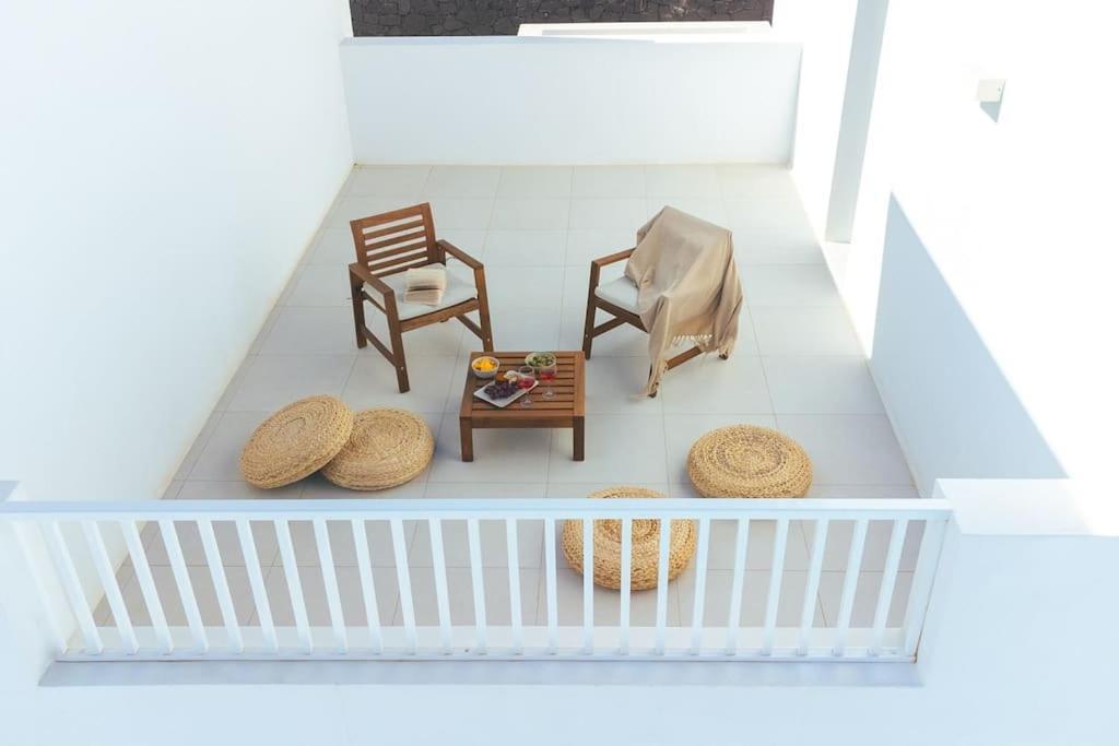 Casa Lolalo - Modern Villa With Pool, 15Min Walk To Marina Rubicon Плая Бланка Екстериор снимка